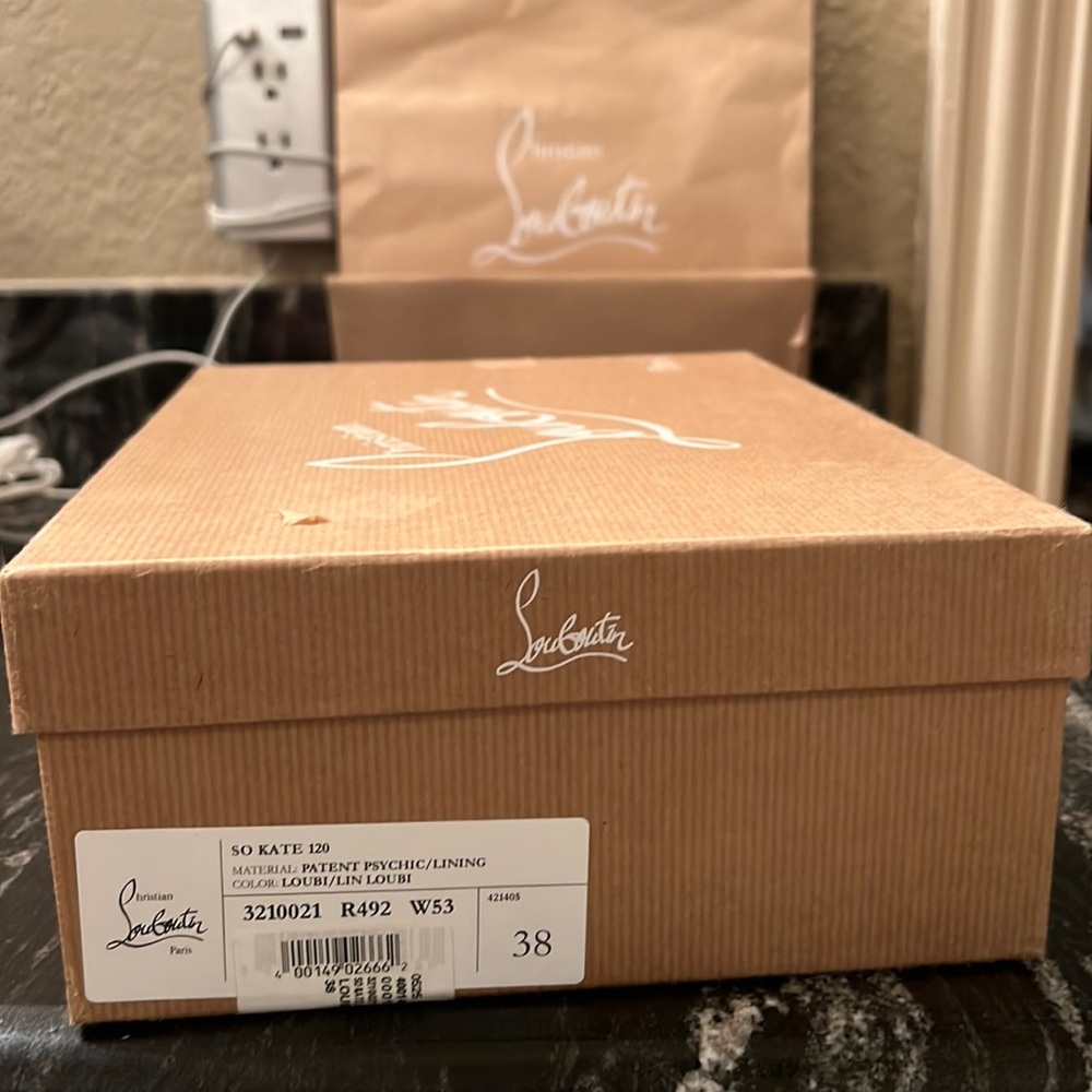Christian Louboutin so Kate 120